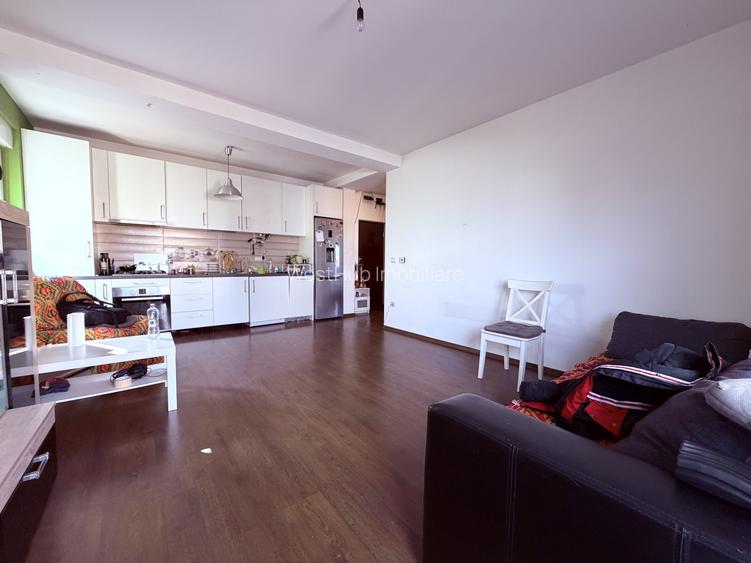 Apartament 3 camere , 58 mp utili , etaj 1/2 - Zona Blașcovici - 4