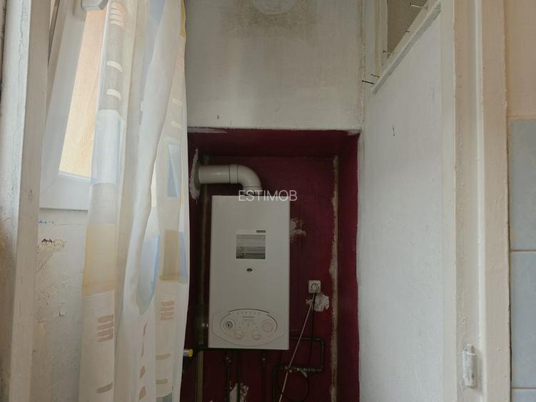 Piața Astra apartament 2 camere etaj 2/4 cu balcon - 10