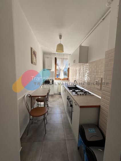 Apartament 3 camere decomandat, mobilat și utilat, str Horea - 4