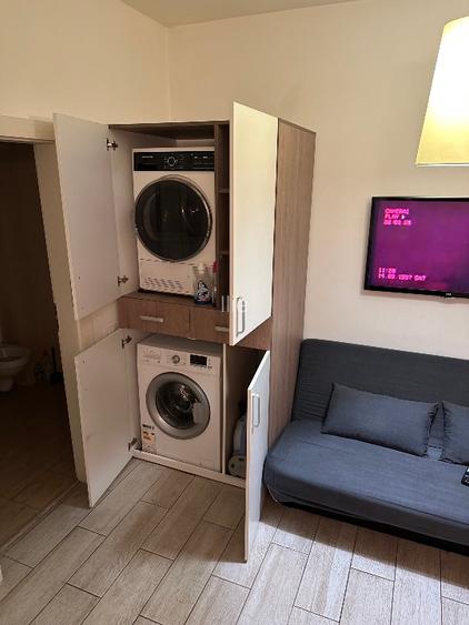 1 Mai, 2 Decomandate, Medicina, centrala termica, parcare privata - 3