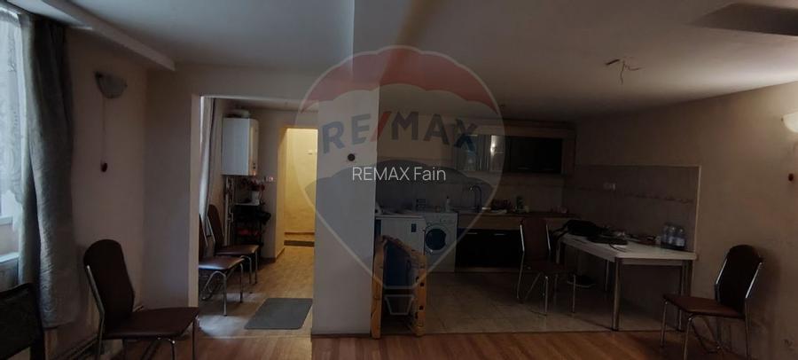 Apartament cu 4 camere de vânzare Piata Centrala/Agnita - 6