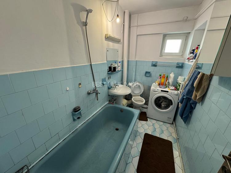 Nicolina, CUG, langa Selgros - Apartament 2 camere, decomandat, comision 0 - 6