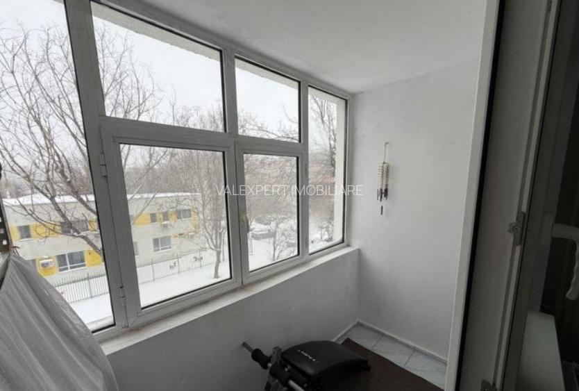 Metrou 1 Decembrie 1918, 3 cam, et. 2/4, loc de parcare, bloc reabilitat - 7