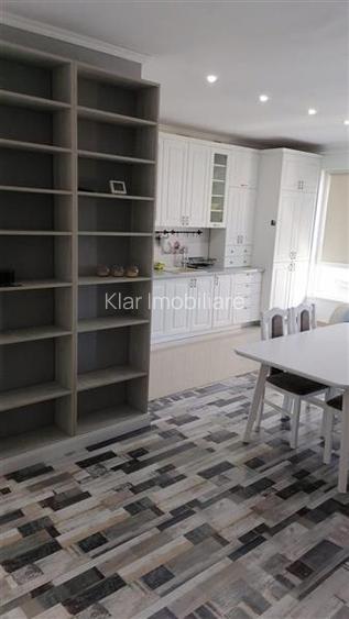 Apartament 3 camere, 74mp, parcare! Zona Sub Cetate! - 2