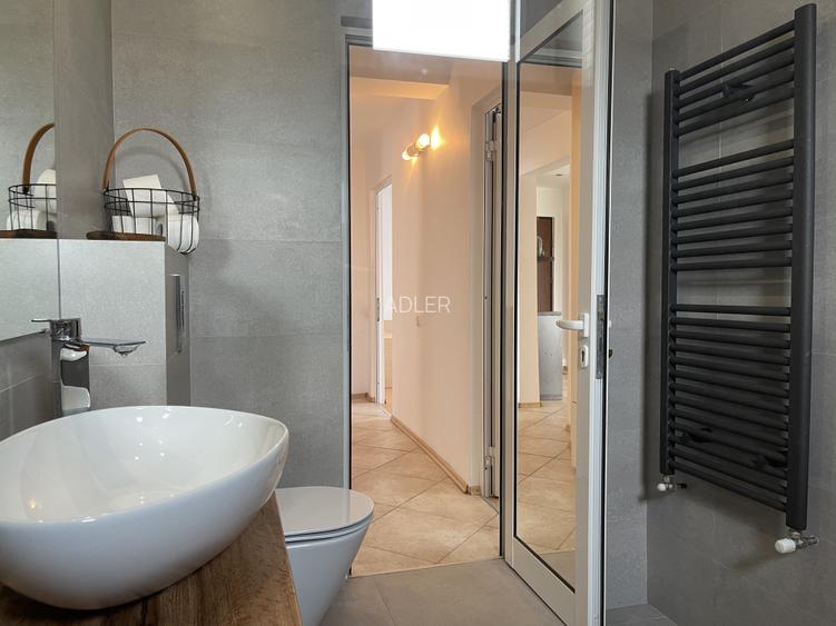Zona Eroilor, apartament 3 camere decomandate, 2 grupuri sanitare - 16