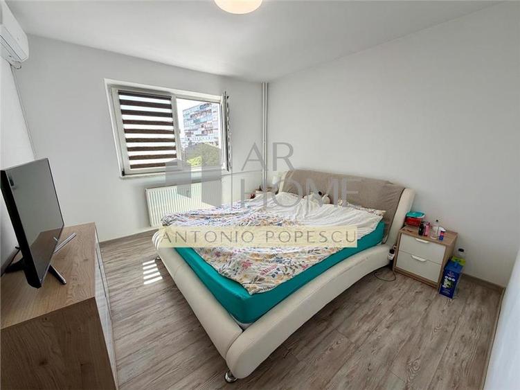 Apartament 3 camere, renovat, in Ploiesti, zona Republicii.