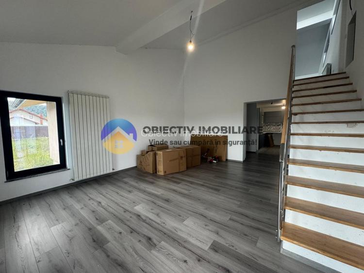 Casa+ teren de vanzare Dumbrava Rosie - 15