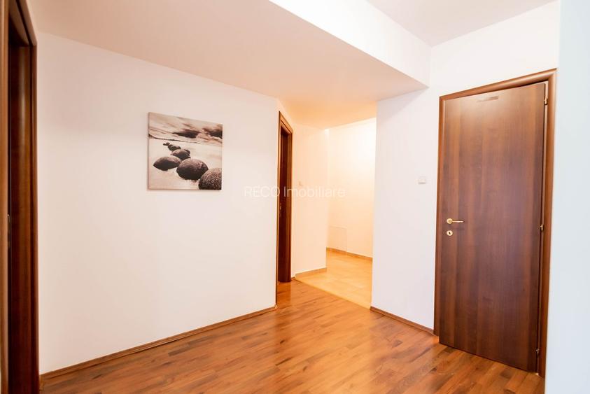 Apartament cu 3 camere, Prima Nufarul - 9