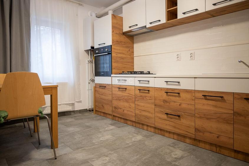 Particular - 2 camere cu 2 bai - parter - Nerva Traian - Panait Cerna - 7