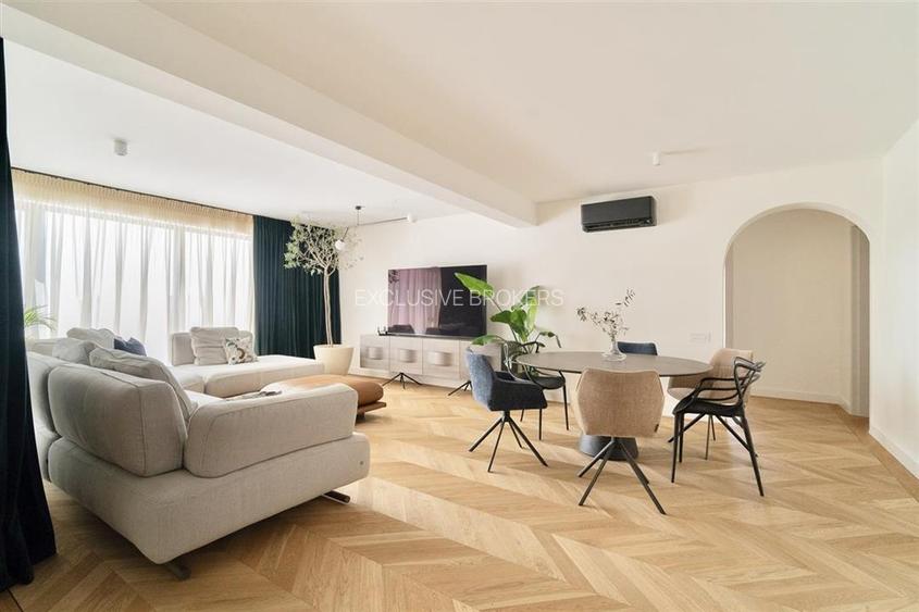 Luxury 5 Rooms Penthouse  Boutique Building  Private pool - 5