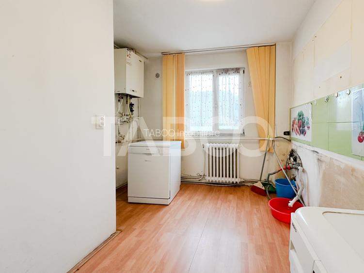 Apartament cu 4 camere decomandate de vanzare cu boxa in Manastur - 7