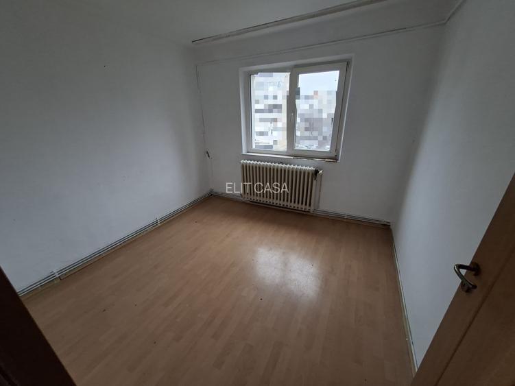 Apartament cu 2 camere, zona Canta - 4