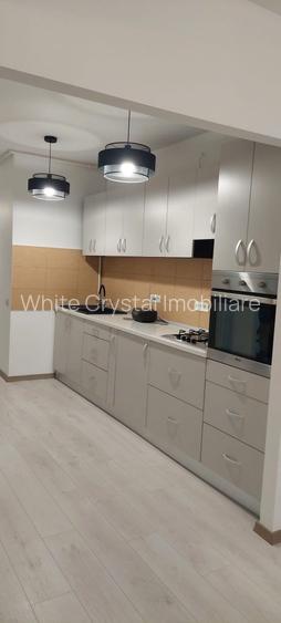 Închiriez apartament  2 camere- Piata Unirii, parțial mobilat - 4