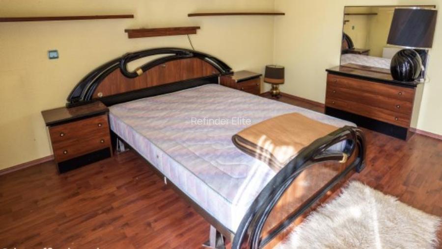 Vanzare vila cu piscina | Damaroaia - Straulesti | teren 2000 mp | deschidere la - 19