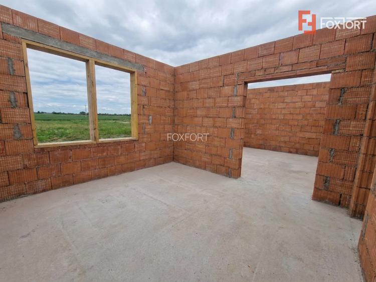 Duplex nou de vanzare cu 3 camere si teren de 300 mp - zona Bucovat - 8