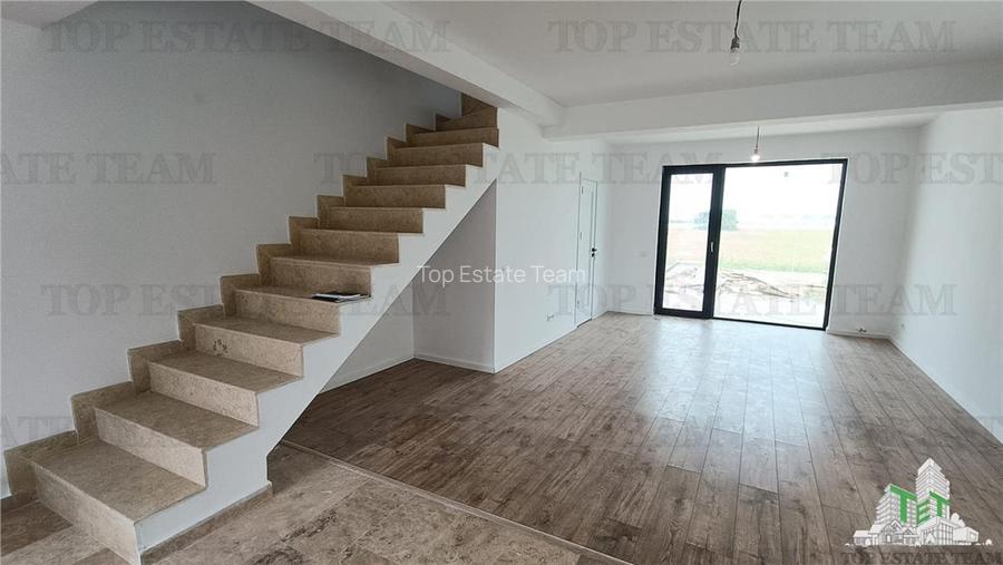 Vanzare  Duplex 4 camere in Tunari - 12