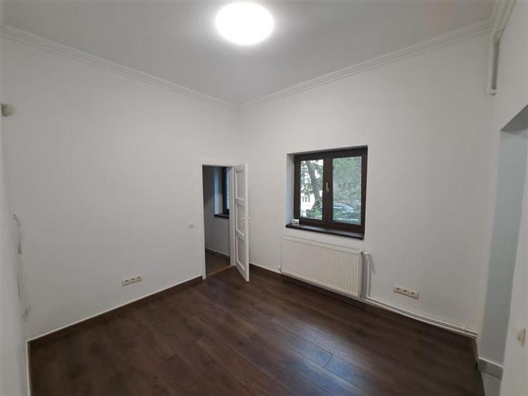Spatiu birouri, 58 mp utili, situat in zona Centrala!