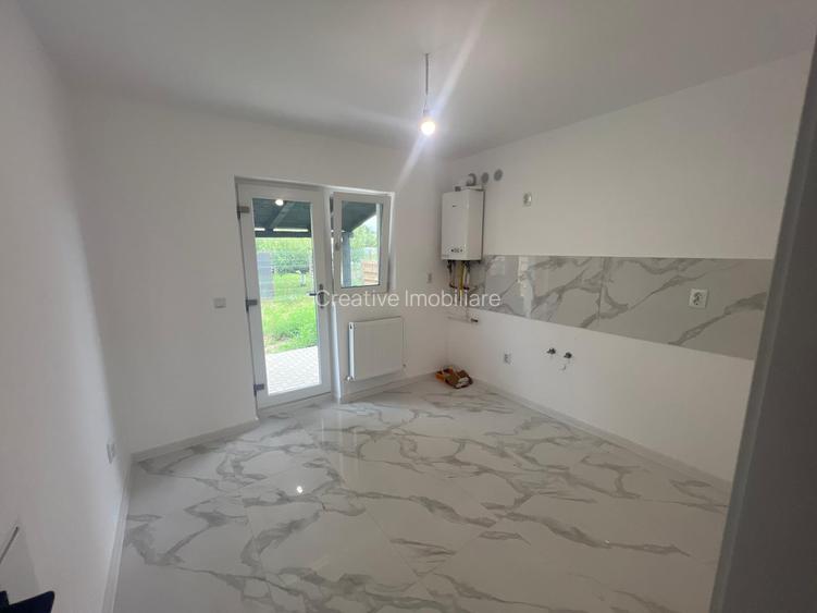 PROPRIETAR: Casă individuală nouă, finisaje premium - LA PREȚ DE APARTAMENT - 10