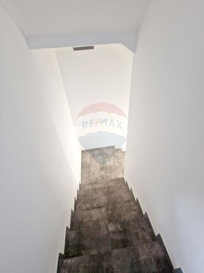 Spațiu generos in Piatra Neamt - perfect pentru afacerea ta - 5