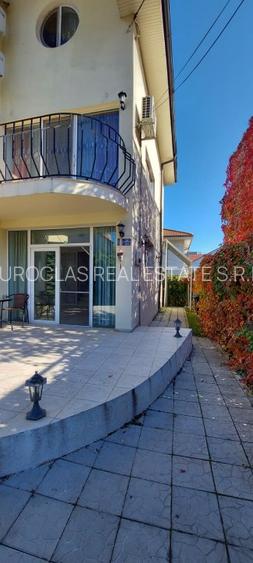 Exclusiv!Pensiune P+1+M pe partea marii  Eforie Nord-269.000 euro (Cod E8+E10) - 4