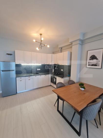 Apartament semidecomandat, lift, parcare subterana, zona Eroilor - 3