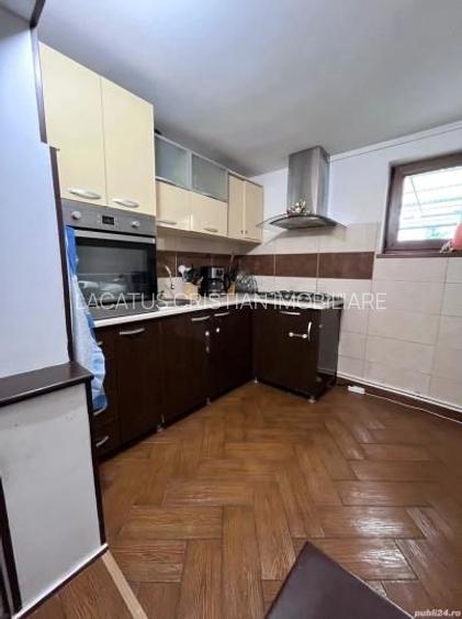 CASA 4 CAMERE COMPLET RENOVATA ZONA PALAS - 2
