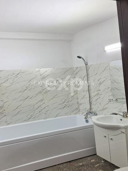 De vânzare apartament 2 camere, - Constanța - centru - B-dul Ferdinand, et 5/8 - 7