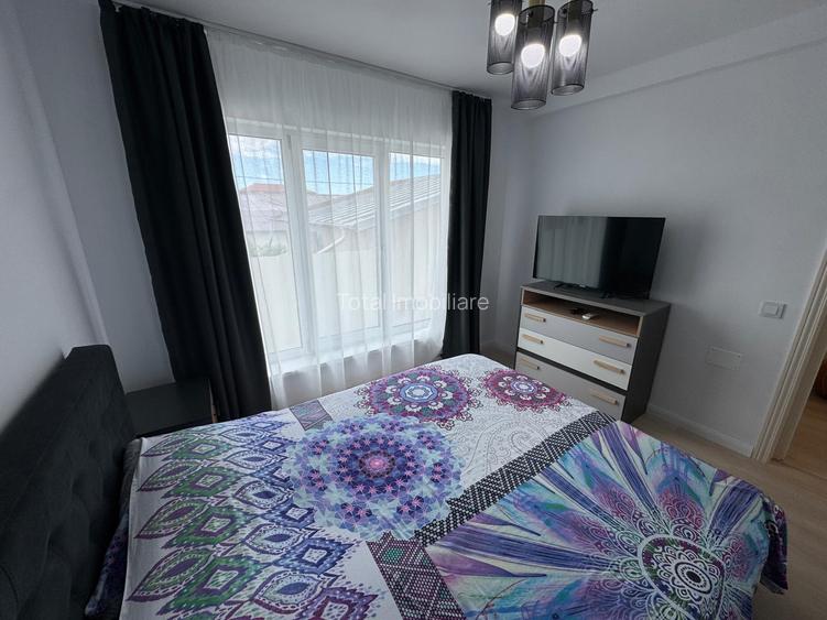 CASA INDIVIDUALA CUPLATA MOBILATA SI UTILATA STR. PALTINIS 52 - 17