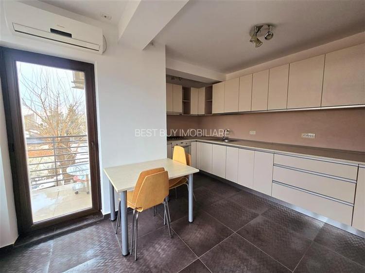 3 CAM.DEC.MOB UTIL ET1/3 BOXA LOC PARCARE SECT 1 BUCURESTII NOI METROU LAMINORUL - 11