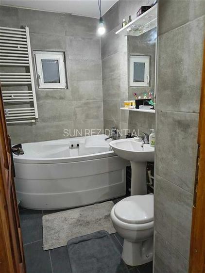 Aparatorii Patriei - metrou- bloc 1985- etaj 1 - 11