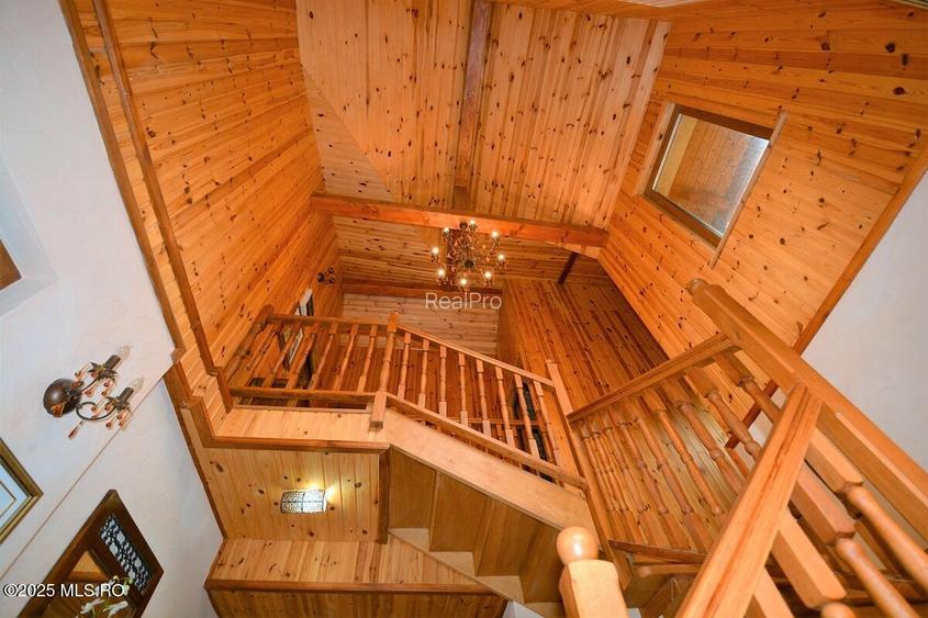 Campulung - Leresti, casa de munte, teren 5503 mp! - 19