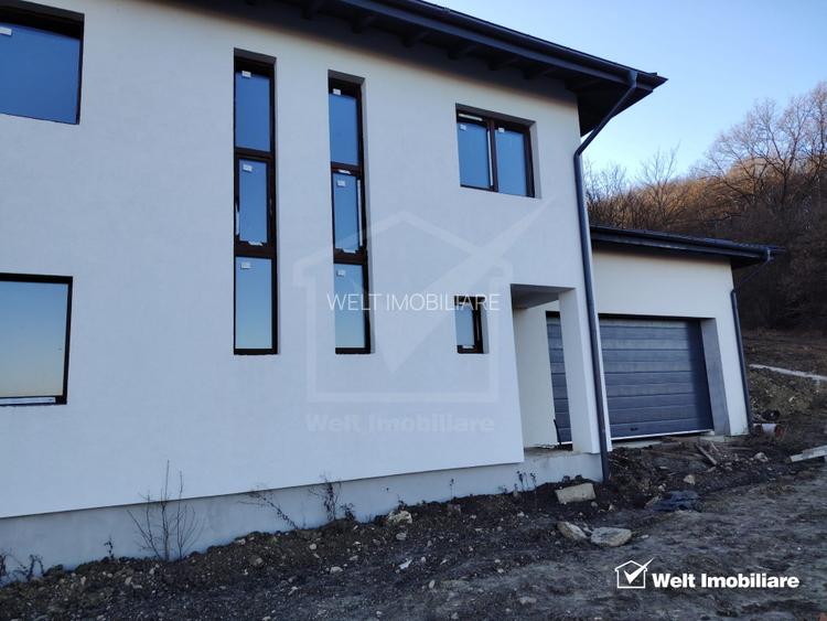 OFERTA. Se vinde casa/vila pe colina. - 3