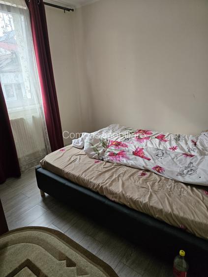 Apartament 4 camere, 3 băi, complet renovat, etaj 2, balcon, sub prețul pieței - 7