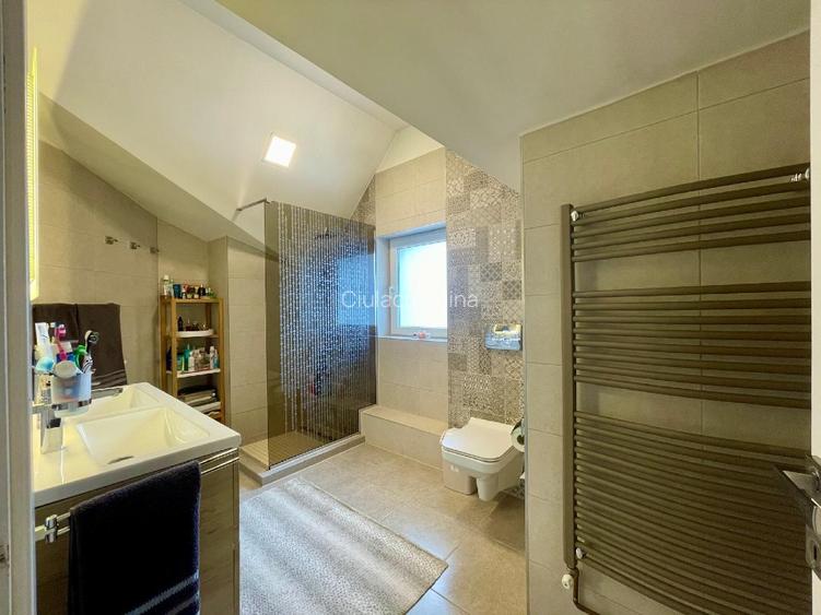 Casă de vânzare, 0% comision, negociabil - 13