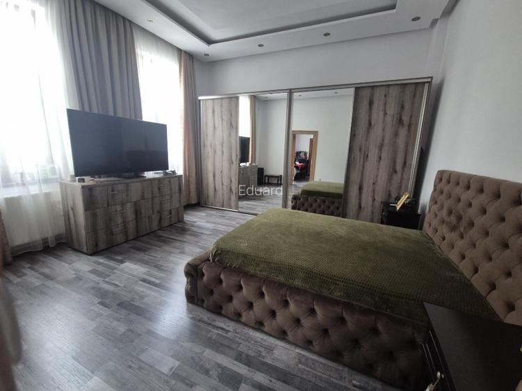 De vânzare vila rond Coșbuc unirii - 13