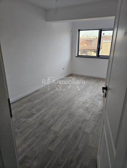 3 Camere-Bloc 2025- Metrou Brancoveanu - 3