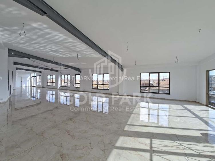 SHOWROOM - Expunere si Vitrina Mare  la Bulevard -Principal- Parcari - 7