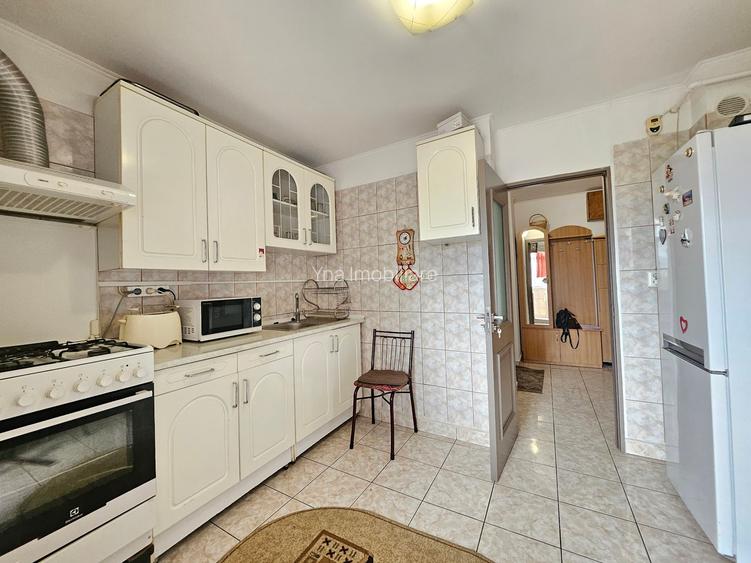Oferta vanzare ap 3 cam Gavana 3, mobilat si utilat, 93000 EURO - 11