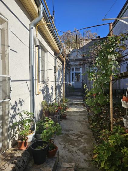 Braila central 2 case pe teren 390mp, ideal locuință sau activitate profesionala - 7