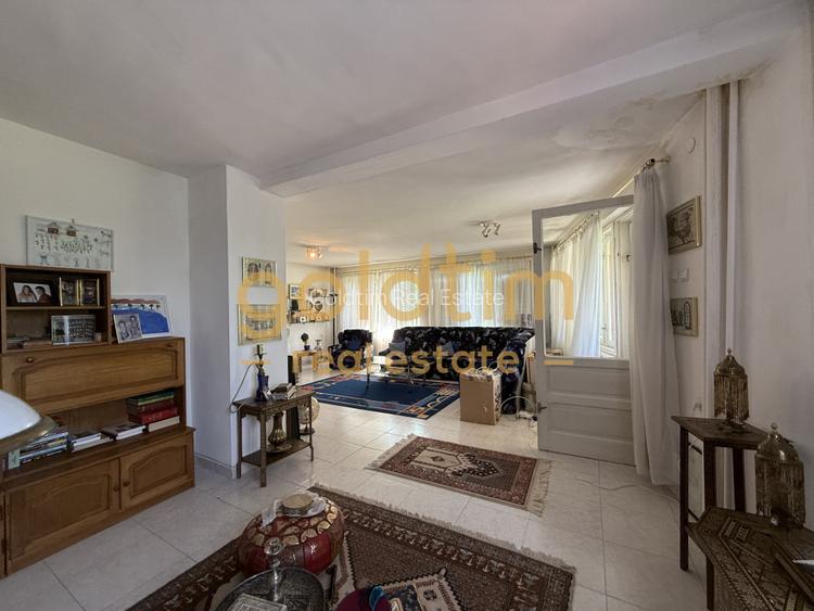 CASA IN ZONA LINISTITA/MOBILATA/UTILATA/TEREN IMPRESIONANT 5000MP/CORNU/PRAHOVA - 36