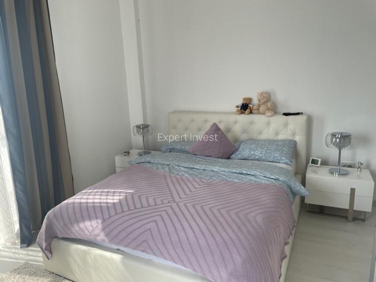 Inchiriez penthouse 3 camere - 2 bai - 2 terase - mobilat - zona Mihai Viteazu - 9