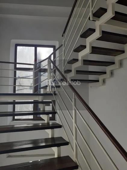 Vila /Casa -1000mp utili -teren 630mp ultracentral Unirii 10min metrou - 15