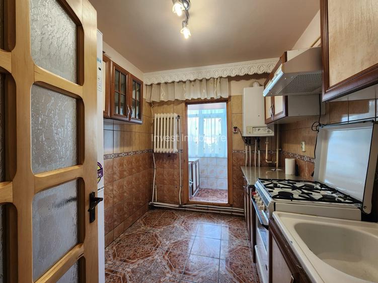 APARTAMENT CU 2 CAMERE,DECOMANDAT , LIDL NICOLINA - 4