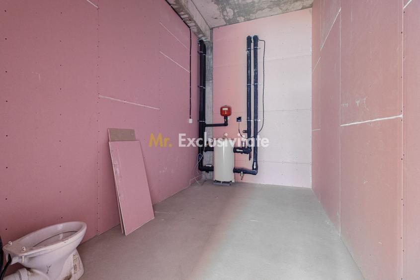Spatiu comercial de la 12 euro de inchiriat Amber Forest Plaza