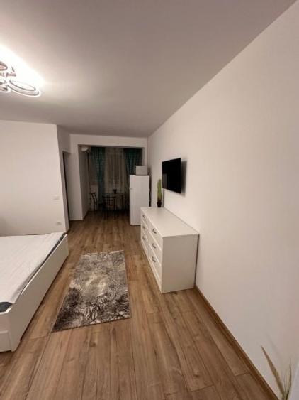 Dristor, garsoniera, 1 minut metrou, renovata total