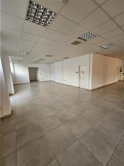 Cladire Birouri - 900 mp - Piata Cibin - Clinica Medicala - IT - Servicii