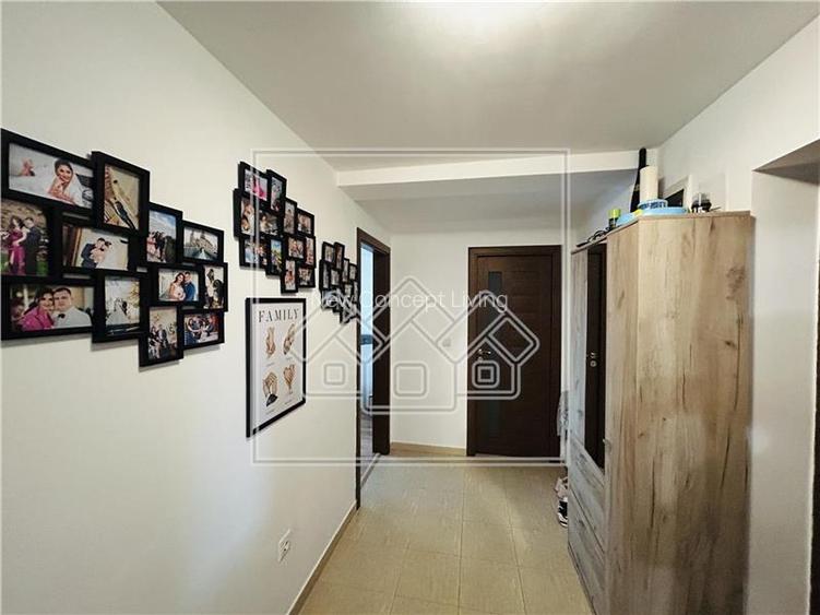 Apartament de vanzare in Sibiu - decomandat - 48 mp - etaj 2/3 - 9