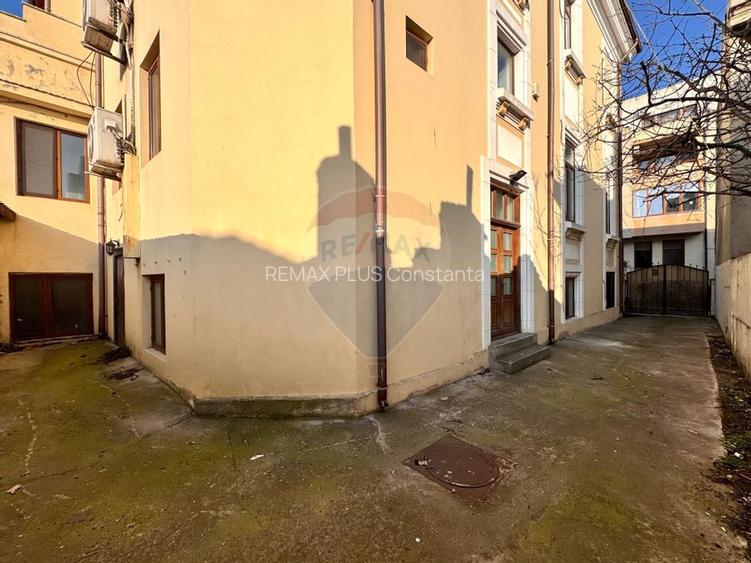 Vila de vanzare in zona peninsulara Constanta - 13