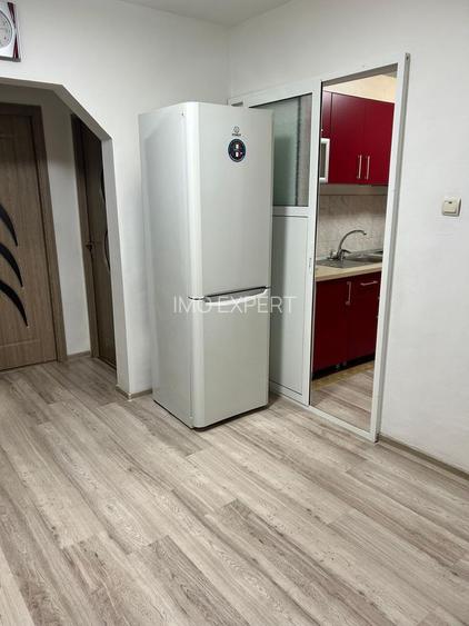 Apartament de inchiriat in zona Ampoi 1 - 6