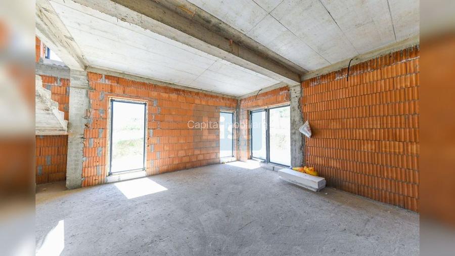 Casa Individuala | Roata Faget | Vitraje ample - 6